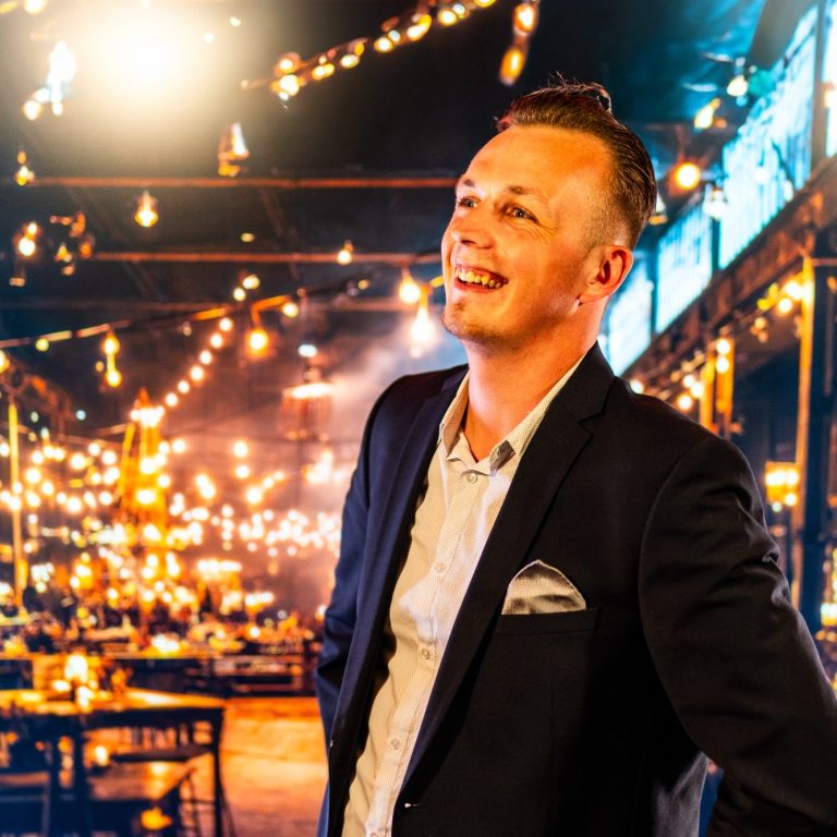 dj-baumi in Location in Kiel